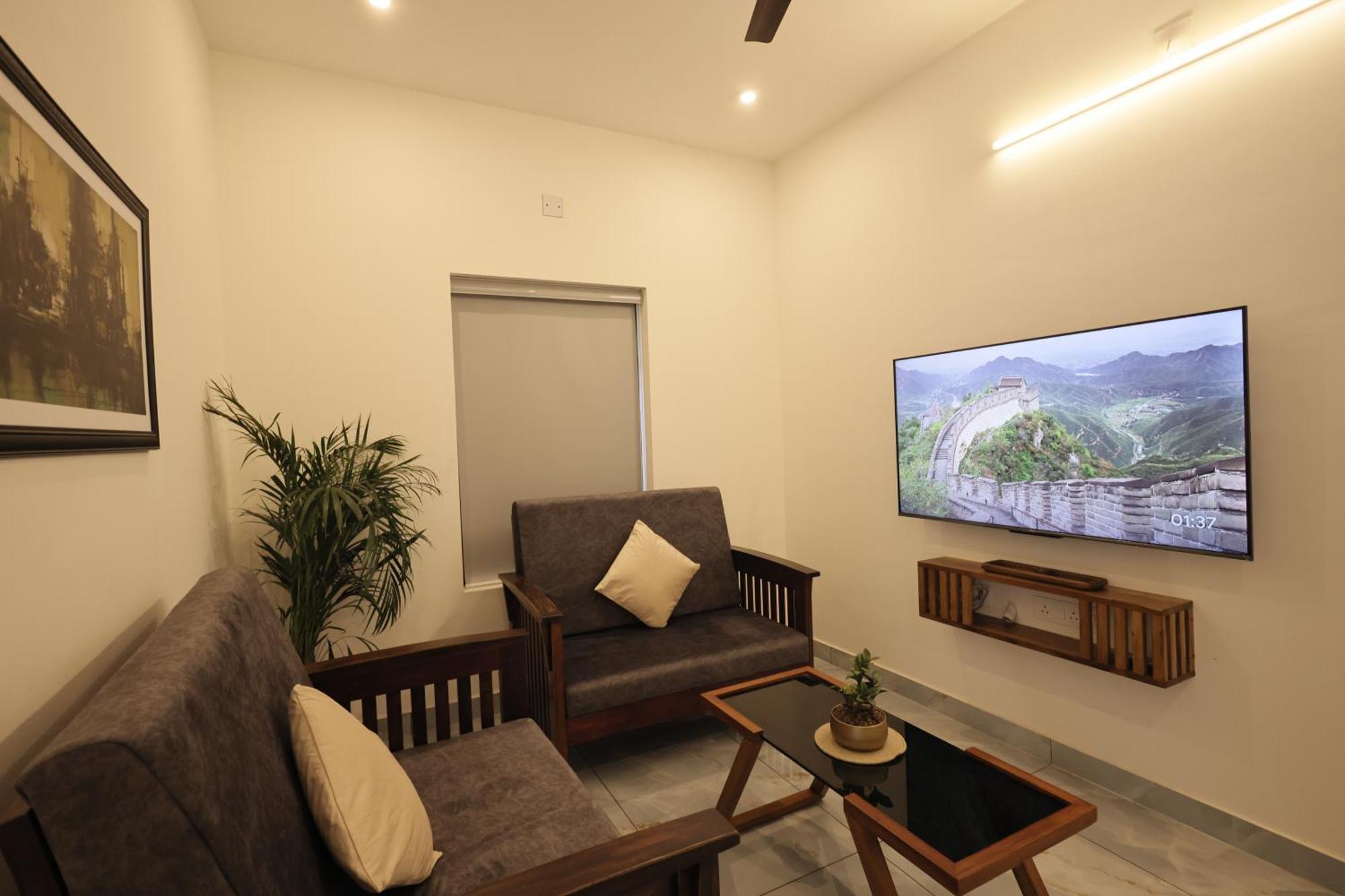 Indigo Springs Apartment Thiruvananthapuram Екстериор снимка