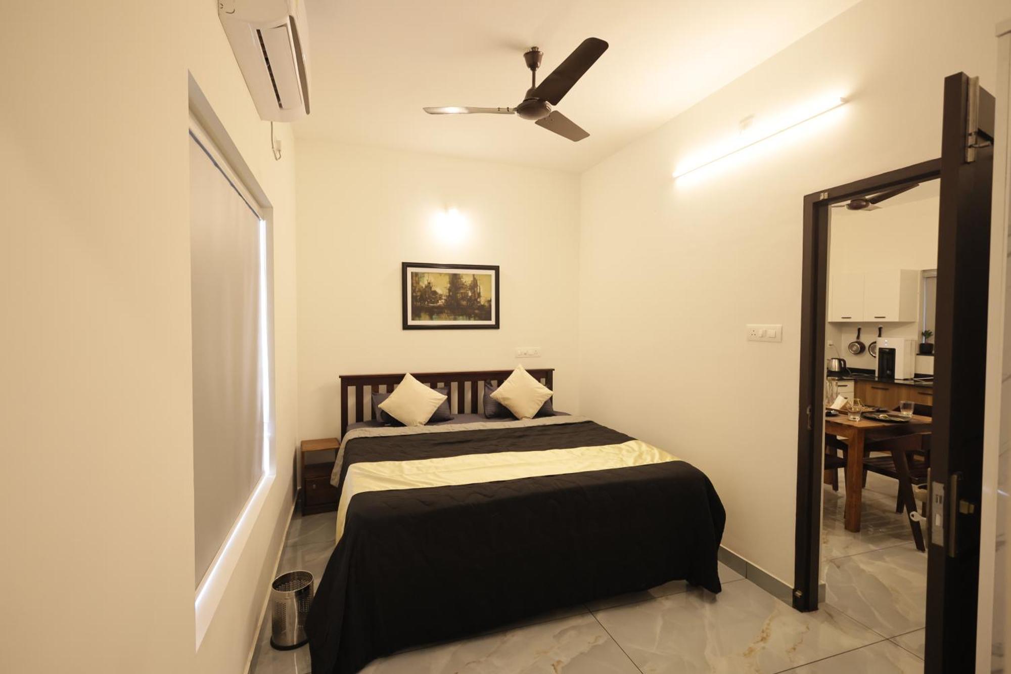Indigo Springs Apartment Thiruvananthapuram Екстериор снимка